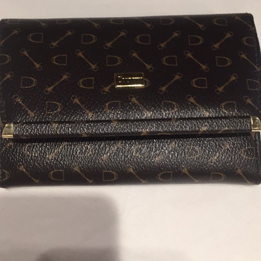 Wallet - Picture 2 of 3